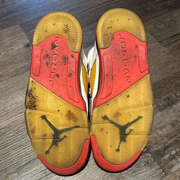 Jordan 5 Fire Red 2013 - Picture 5 of 6